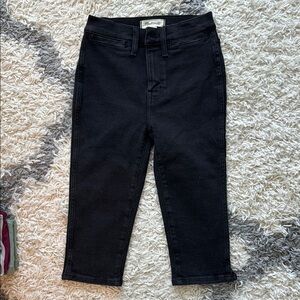 Madewell Black Denim Capris